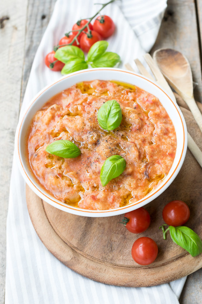 Ricetta tipica toscana della pappa al pomodoro