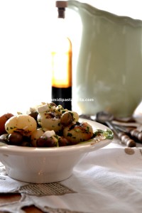 Cipolline borettane in agrodolce con feta e olive